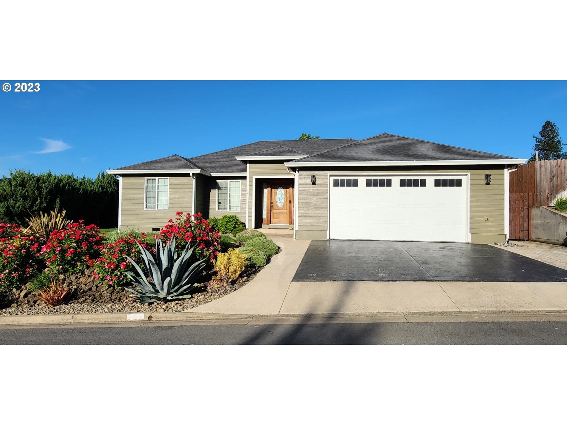 Homes for Rent in Roseburg, OR